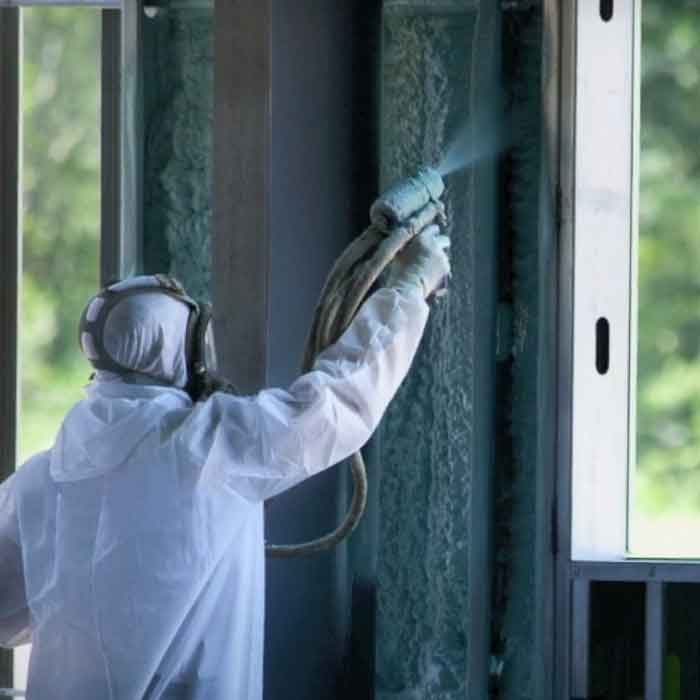 Commercial spray insulation contractor, Windsor, Essex County.